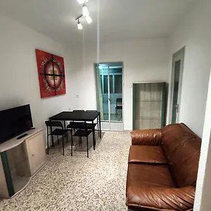 3 Con Aire Acondicionado Granada
